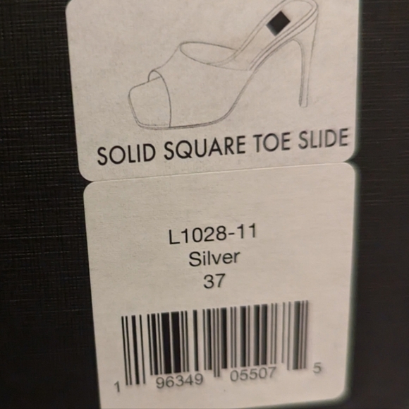 LITA by CIARA Solid Square Toe Slide  Sandal in Sand, & Black NWT - Picture 12 of 12